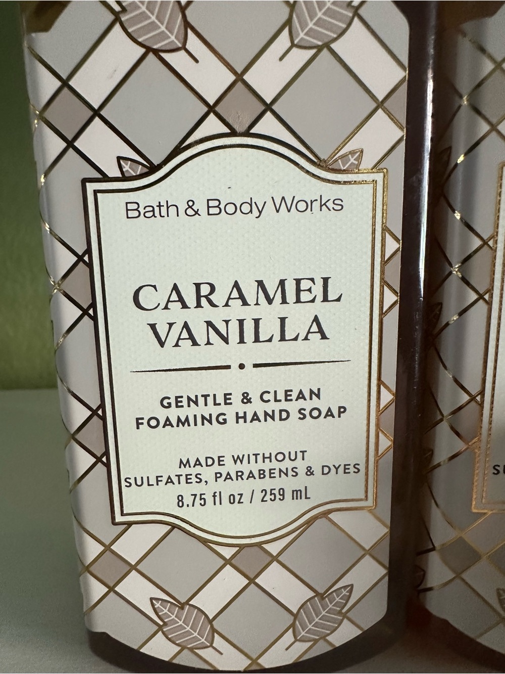 Bath & Body Works Caramel Vanilla Gentle & Clean Foaming Hand Soap - Cream (3)PC - Picture 2 of 4
